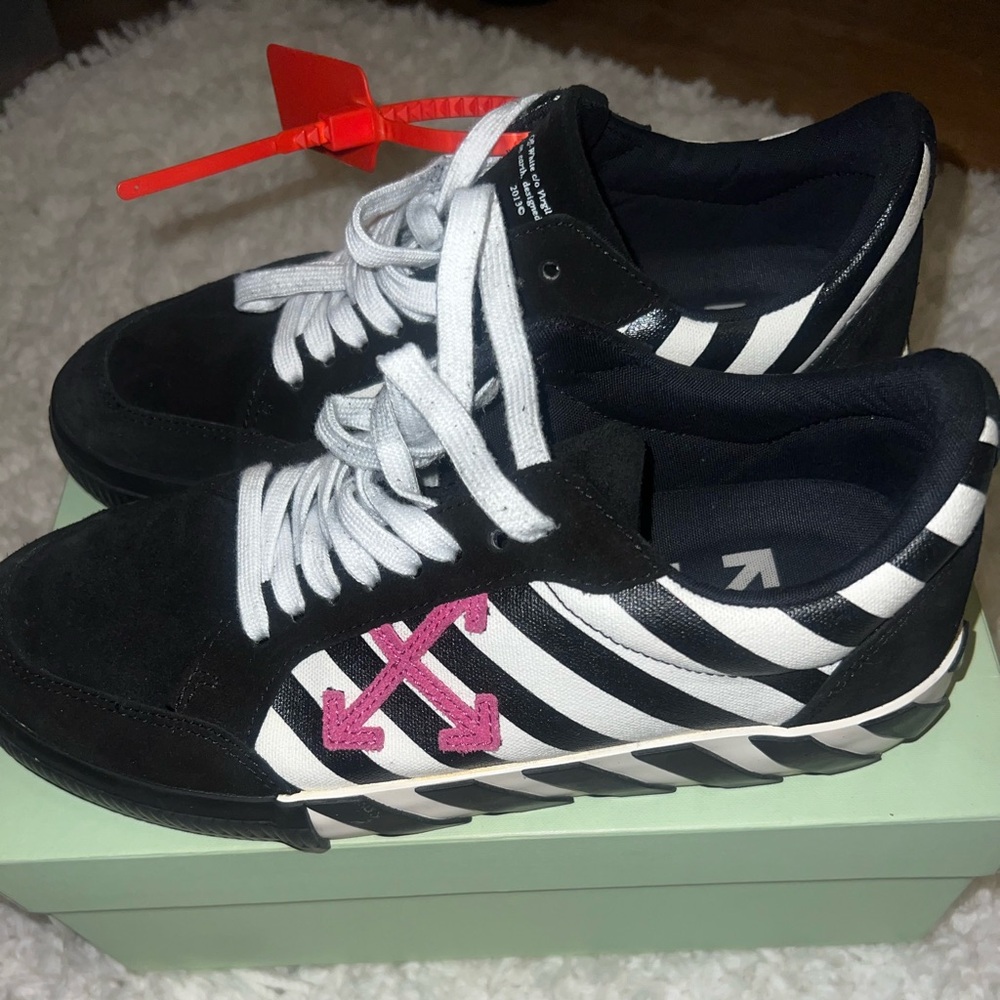 Off white shoes